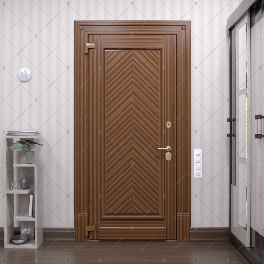 Панель из массива красного дерева